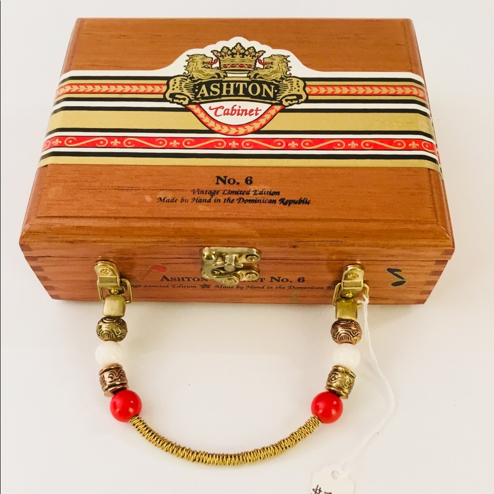 Handmade Cigar Storage Box - Picture 2 of 5